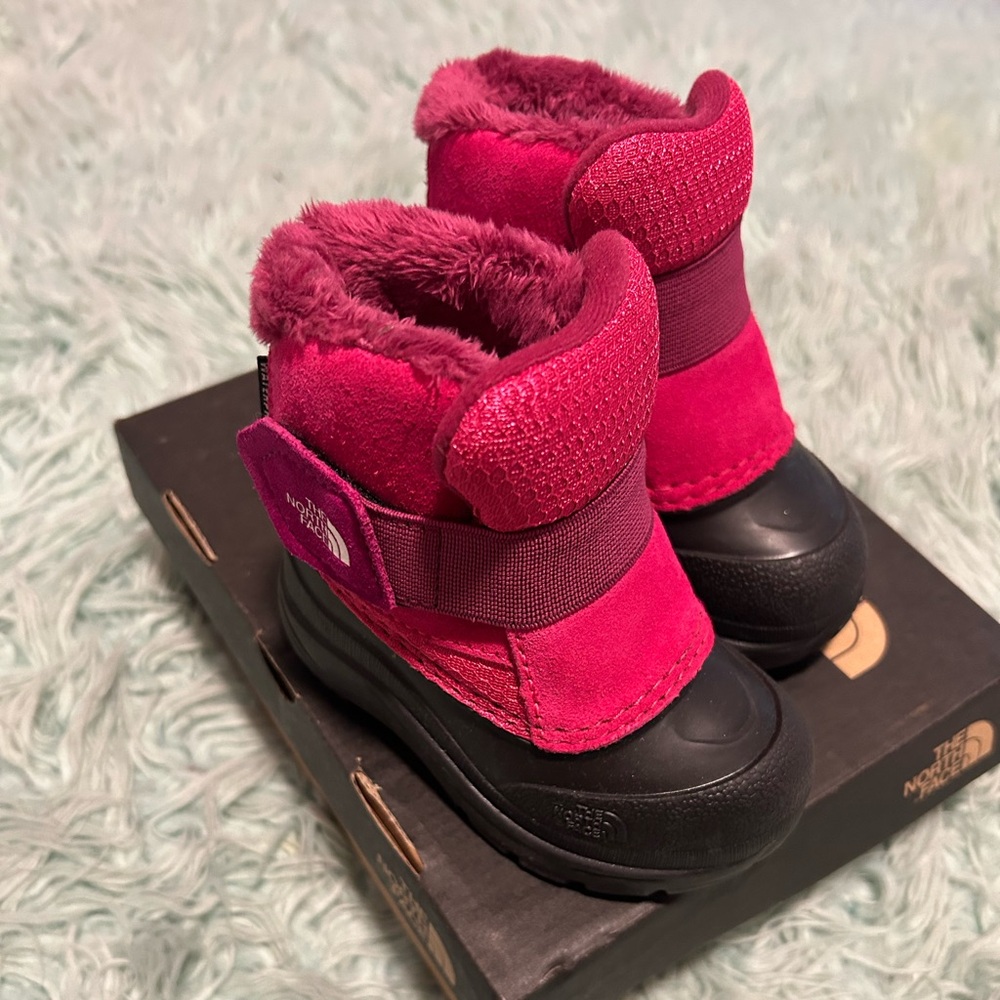 The North Face Kids Fuchsia Snow Boots